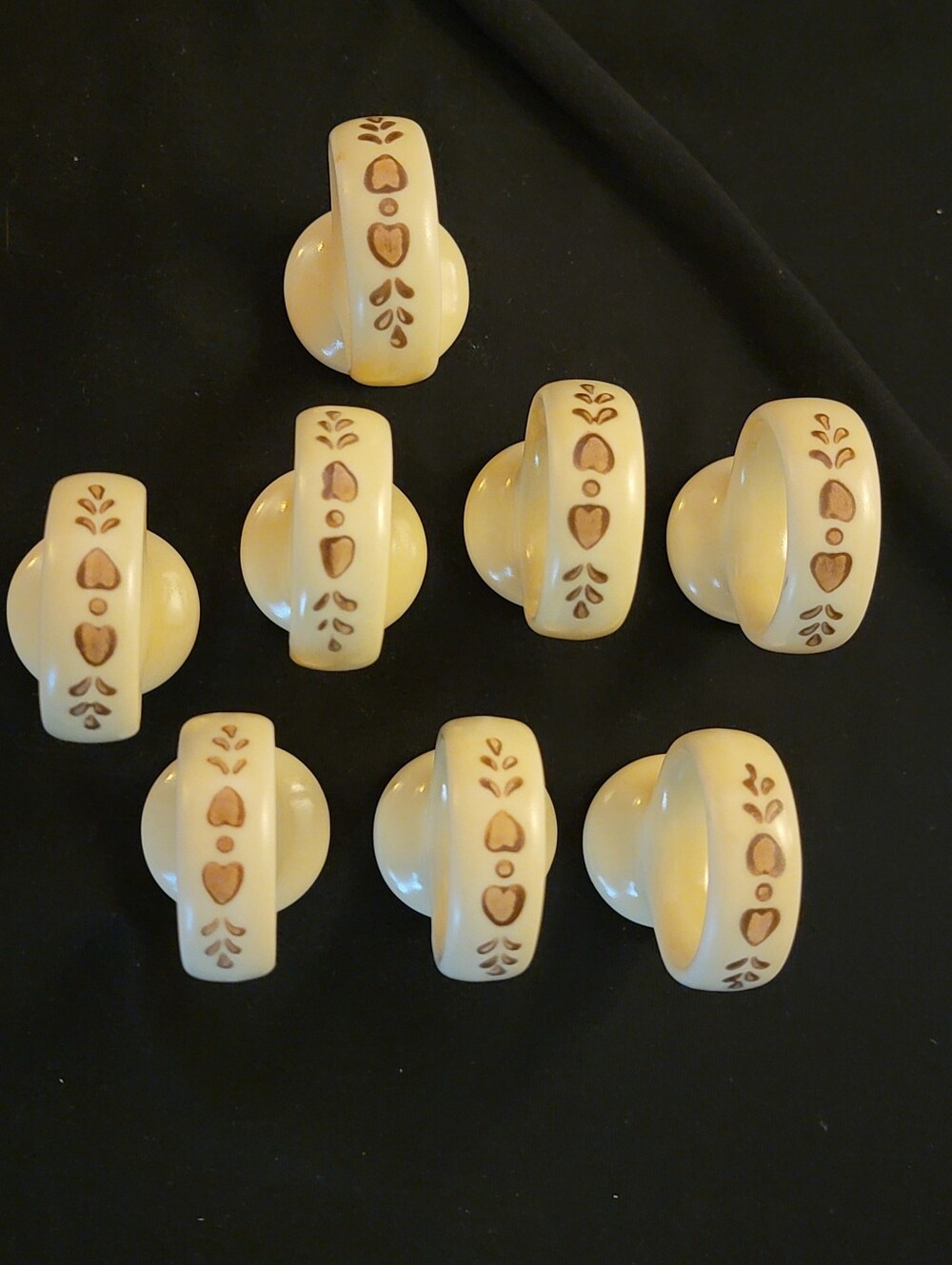 Pfaltzgraff Village Napkin Rings-set Of 10